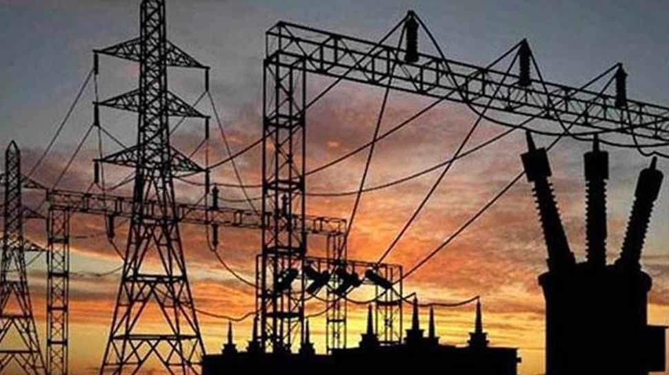 UP में आज से लागू होंगी बिजली की नई दरें, अब ज्यादा ढीली करनी होगी जेब