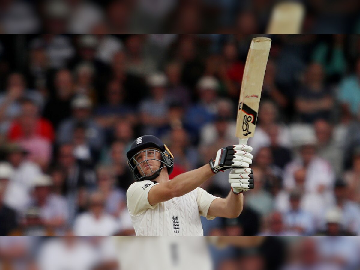 जोस बटलर की पारी ने इंग्लैंड को सम्मानजनक स्कोर तक पहुंचाया.  (फोटो: Reuters)