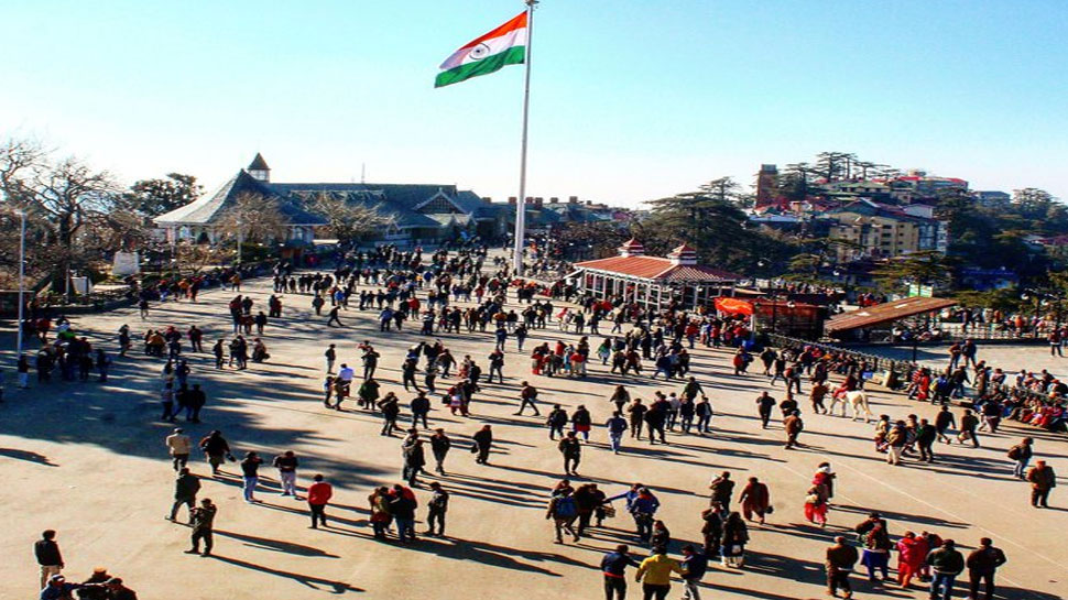 कभी भी ढह सकता है शिमला का ऐतिहासिक रिज मैदान, एक हिस्से में पड़ीं मोटी दरारें