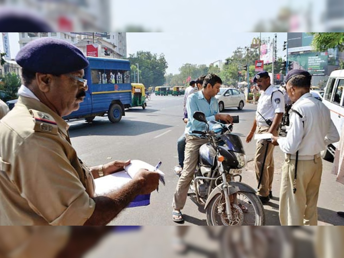 (प्रतीकात्मक फोटो)