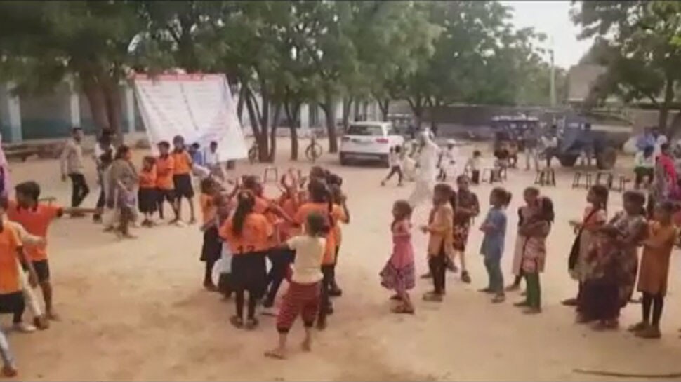राजस्थान की इन 'धाकड़' बेटियों ने किया हॉकी में कमाल, बनाया जीत का रिकॉर्ड राजस्थान की इन 'धाकड़' बेटियों ने किया हॉकी में कमाल, बनाया जीत का रिकॉर्ड