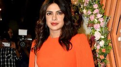 प्रियंका चोपड़ा ने की 'द स्काइ इज पिंक' के लिए शोनाली बोस की तारीफ, कहा कुछ ऐसा