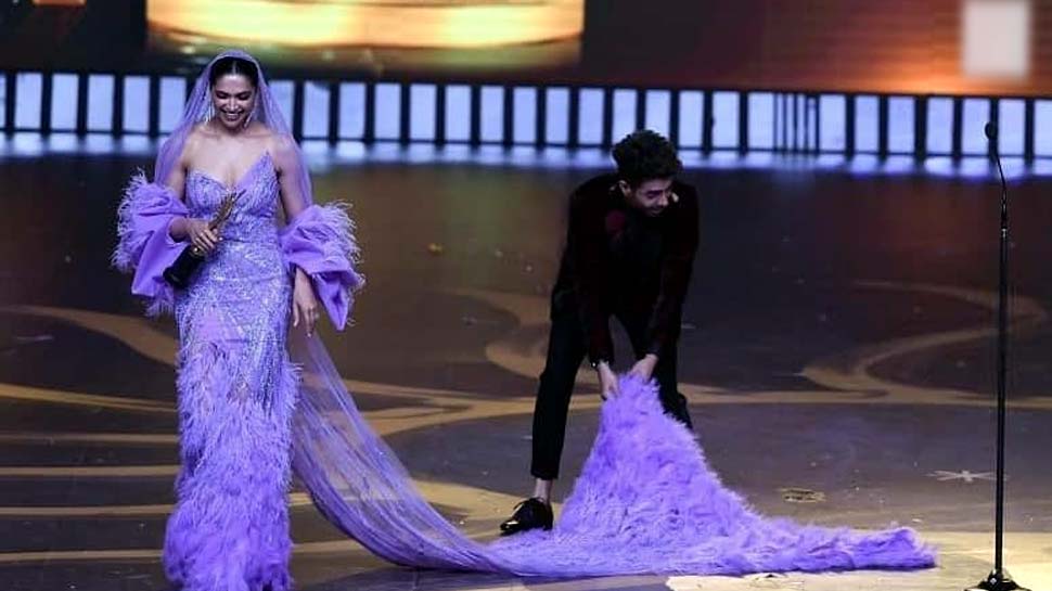 होस्ट भी लगा काम पर IIFA Awards 2019: Ranveer Singh to Aparshakti Khurana Deepika padukone dress was surely taken a lot of care