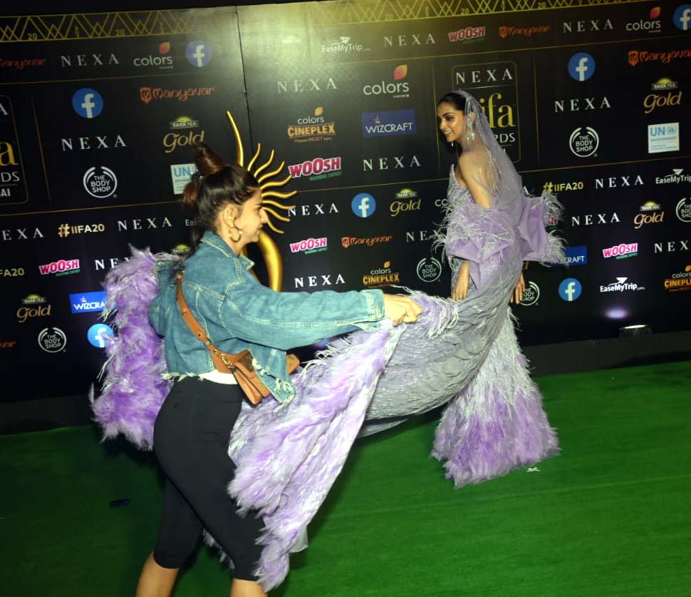 स्टाइलिस्ट के निकले पसीने IIFA Awards 2019: Ranveer Singh to Aparshakti Khurana Deepika padukone dress was surely taken a lot of care