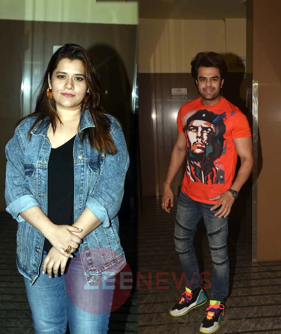 शिखा तल्सानिया- मनीष पॉल Sonam Kapoor Host The Zoya Factor Screening for Bollywood Arjun Vicky katrina spotted