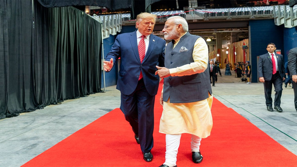 Howdy Modi: डोनाल्ड ट्रंप बोले, 'भारत में होने जा रहा है NBA मैच, सावधान! मैं आ सकता हूं'