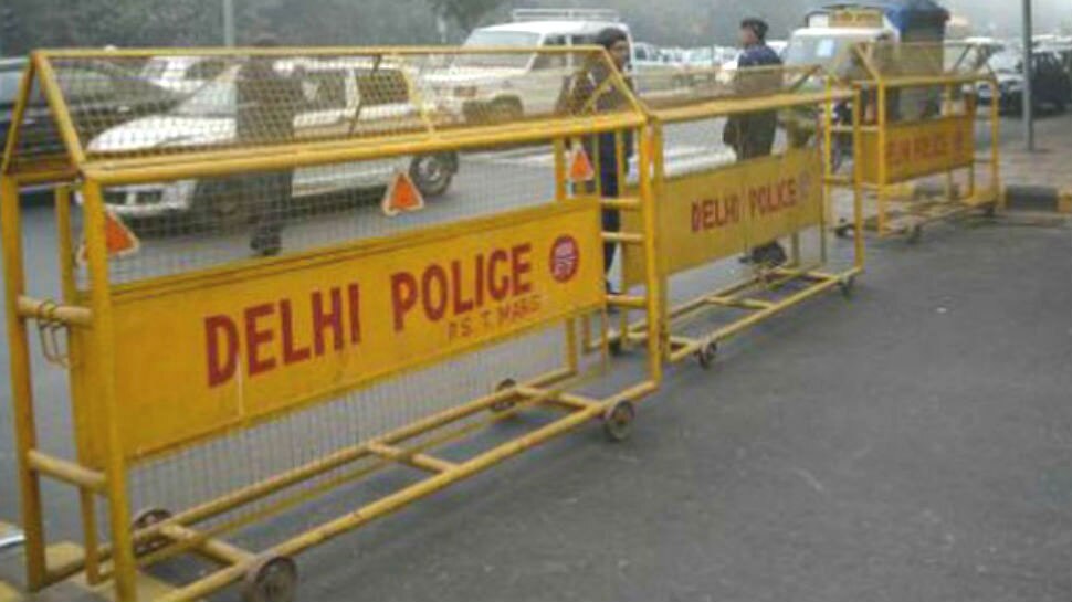 दिल्ली में हत्या और लूट की ताबड़तोड़ वारदातें, अब तक पुलिस की पकड़ से दूर हैं आरोपी