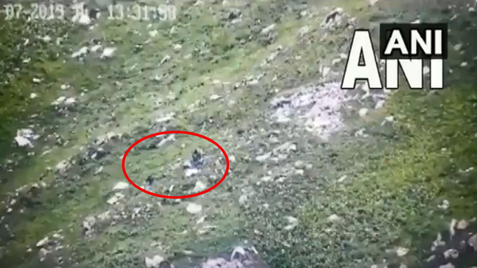 VIDEO: LoC पर घुसपैठ कर रहे थे 5-6 पाकिस्तानी आतंकी, भारतीय सेना ने बरसाईं गोलियां, फिर