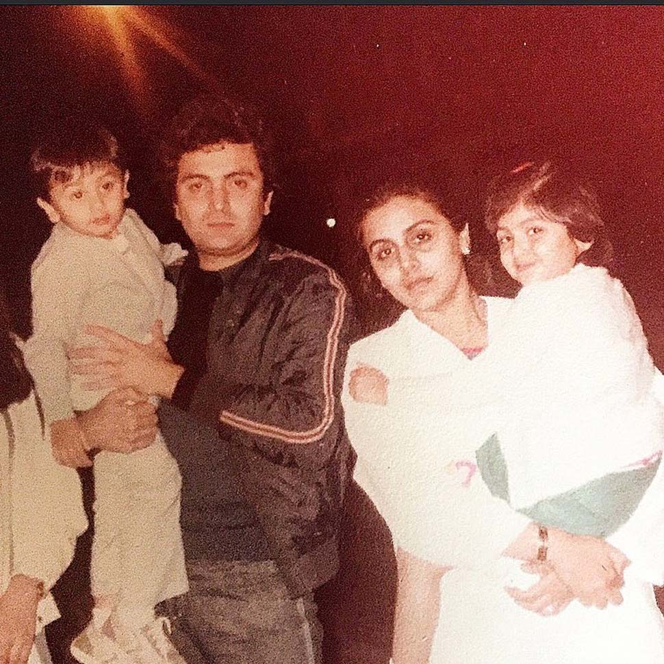 See Some Unseen Photos Of Ranbir Kapoor On His 37th Birthday रणब र कप र क बर थड पर द ख ए उनक क छ Unseen Photos Hindi News