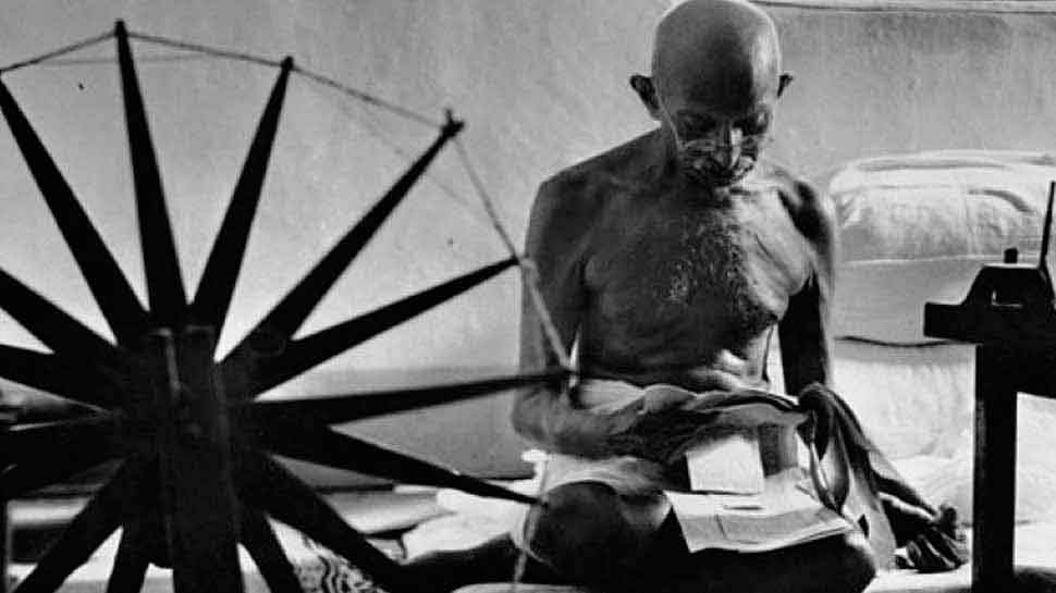ग्रामीणों के पास नहीं है रोजगार Villagers do not have employment
