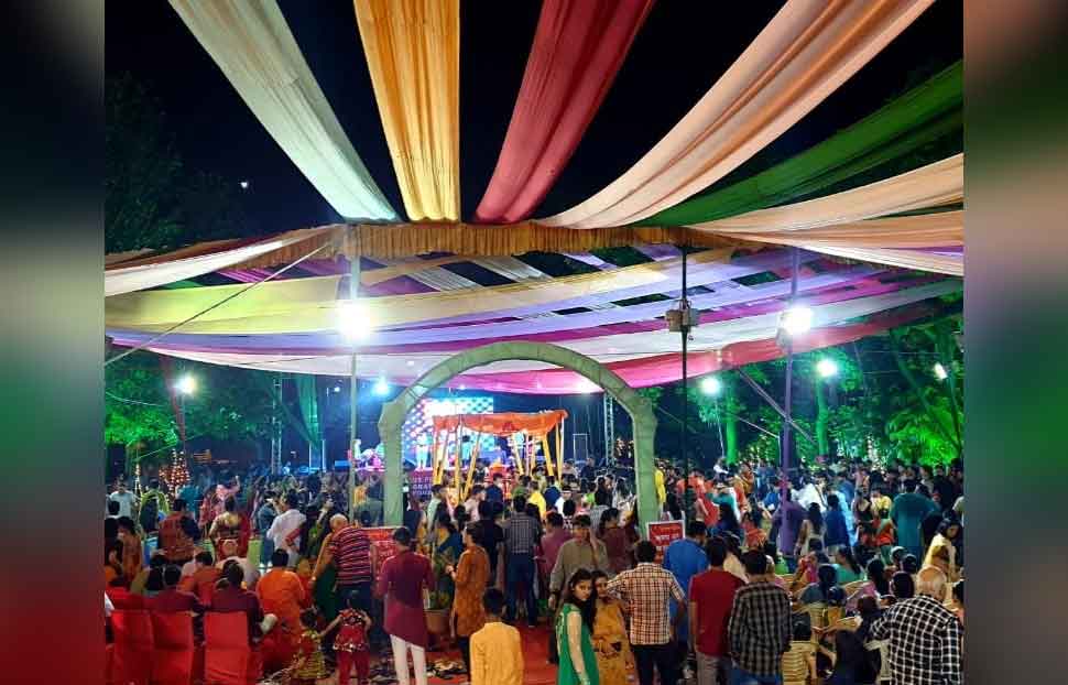 दिल्ली में गुजरात के ट्रेडिशनल गरबे का आयोजन Gujarat's traditional garbe organized in Delhi