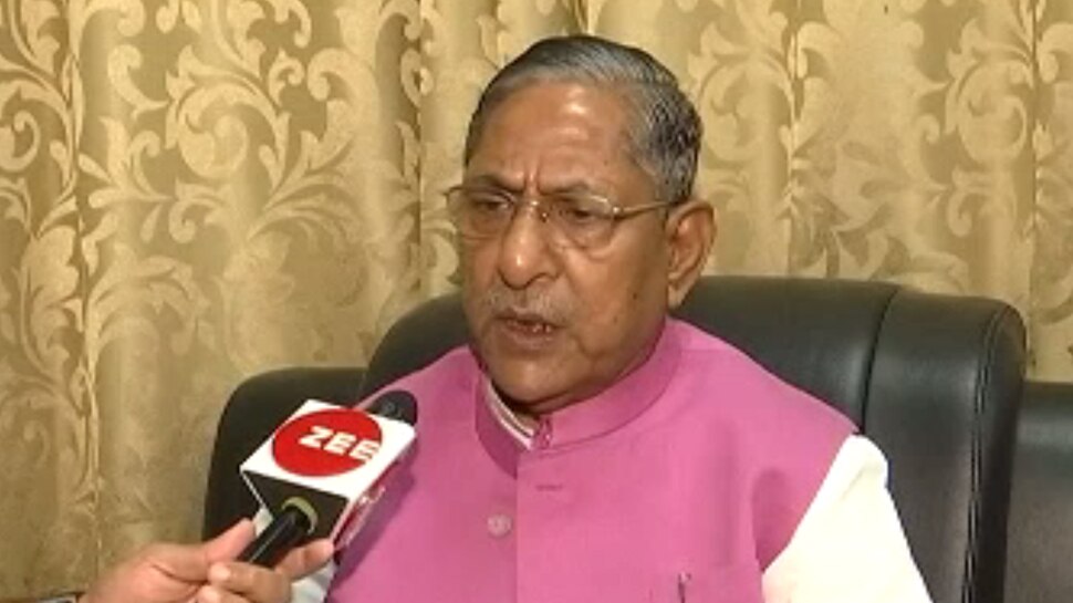 बयानबाजी के चक्कर में नहीं पड़ता, लोगों को संकट से निकालना प्राथमिकता: नंदकिशोर यादव