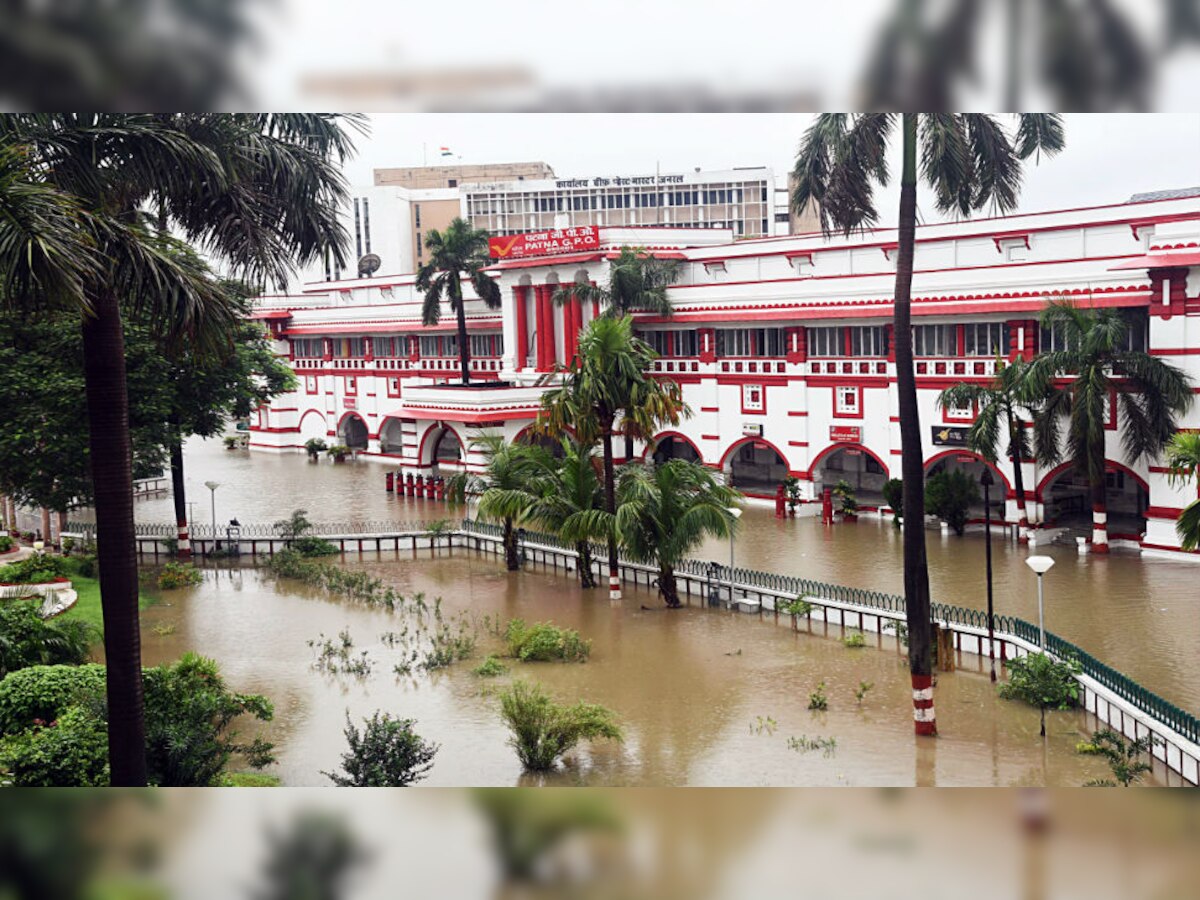  पटना की मेयर ने हालात के लिए नगर विकास विभाग की एजेंसी बुडको को जिम्मेवार ठहरा दिया है. (फाइल फोटो)