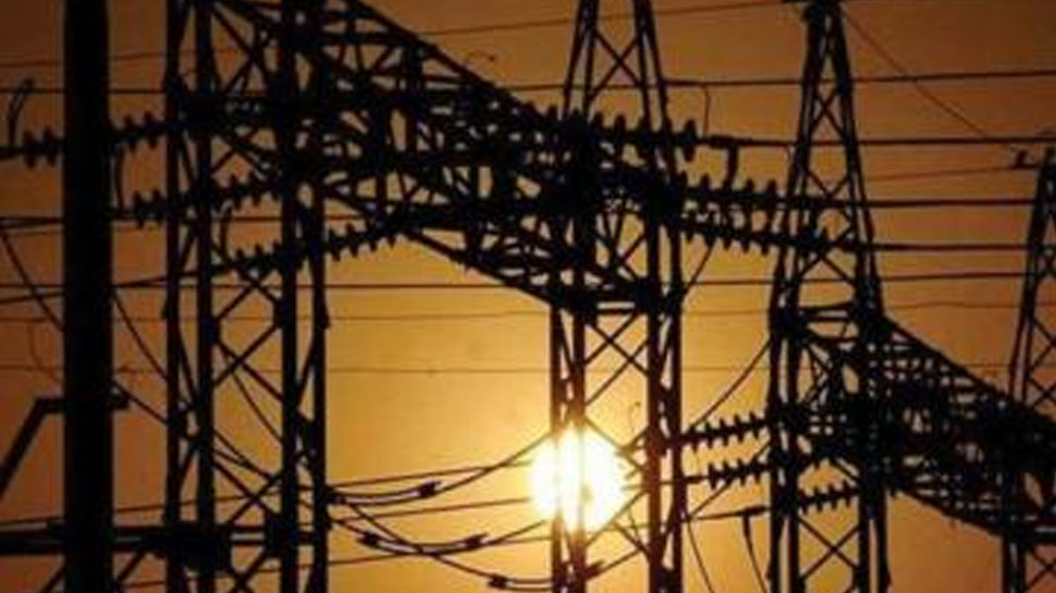 इस दिवाली एक पल भी अंधेरा नहीं! UP के हर जिले को मिलेगी 24 घंटे बिजली 