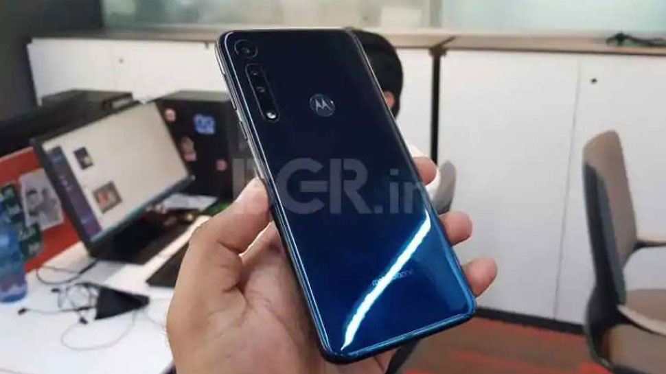 MOTO ने लॉन्च किया एक और धांसू फोन, कम कीमत में दमदार फीचर्स