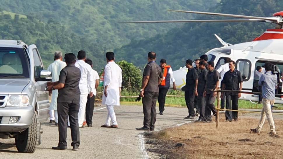 1 या 2 नहीं पूरे 5 बार हेलिकॉप्टर हादसे का शिकार होते-होते बचे हैं महाराष्ट्र के सीएम फडणवीस