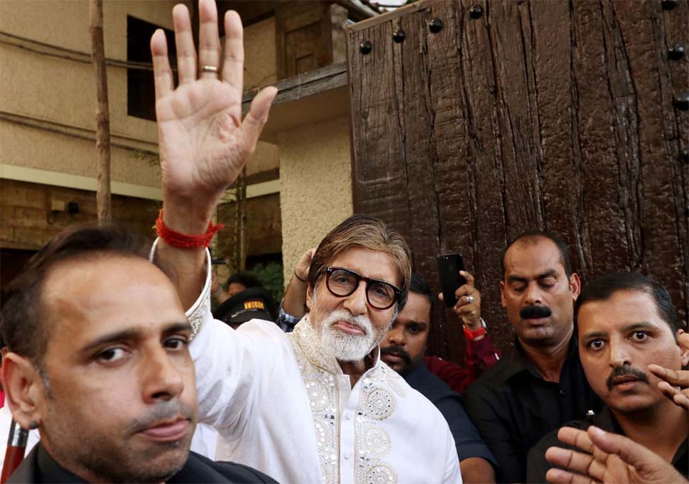 190 से अधिक फिल्मों में किया काम Amitabh Bachchan birthday