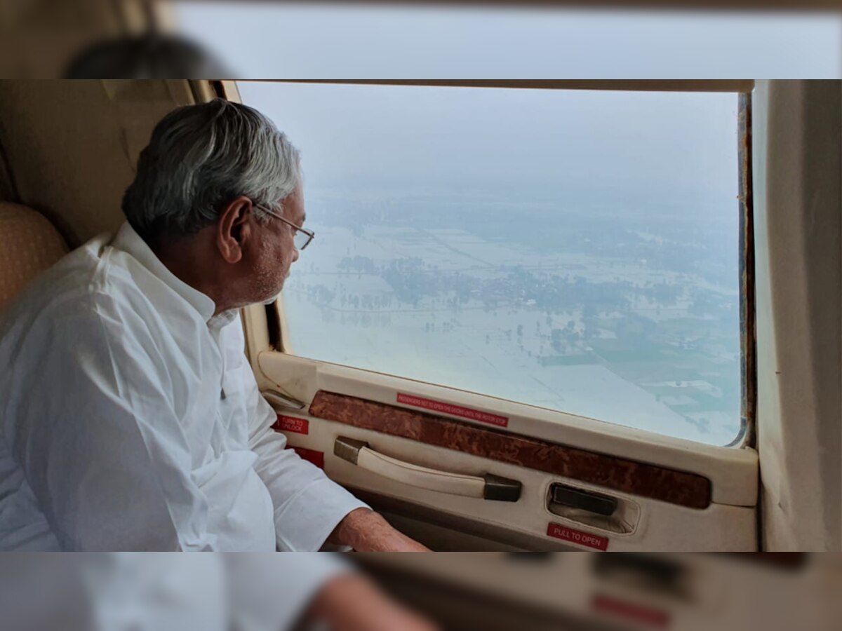 मुख्यमंत्री नीतीश कुमार लगातार जलजमाव के मुद्दे पर समीक्षा बैठक कर रहे हैं. (फाइल फोटो)