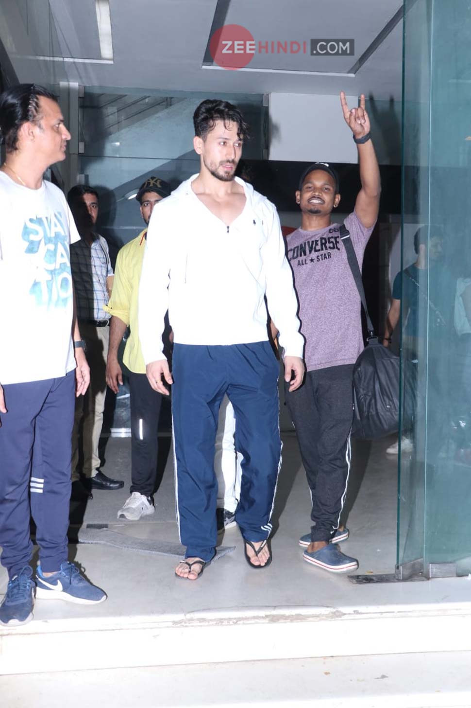 सुपरहिट हो चुकी फिल्म 'वॉर' Disha Patani and Tiger Shroff