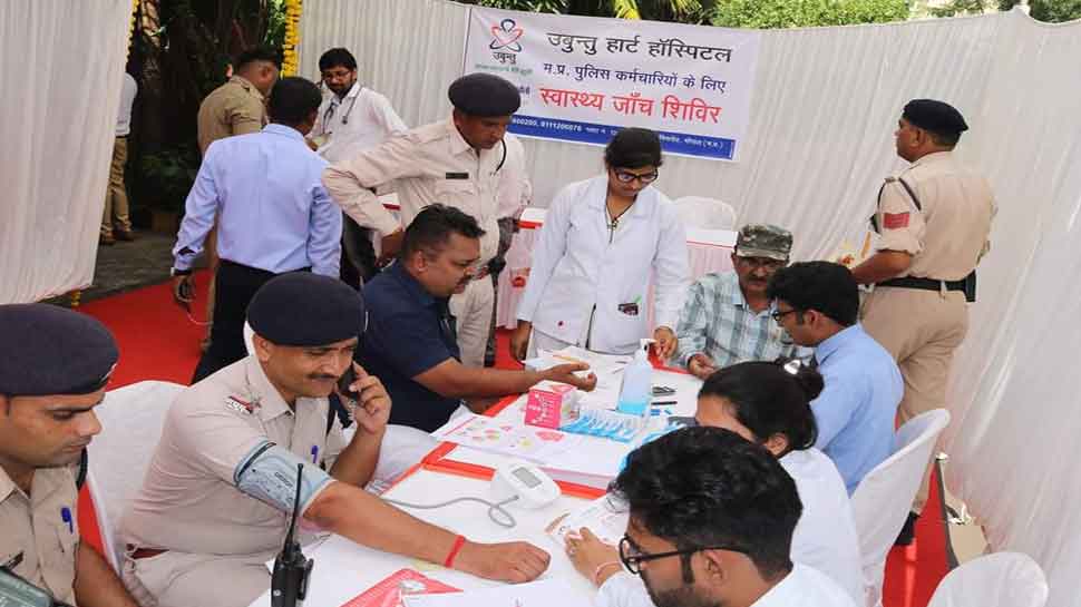 'बीमार' है भोपाल पुलिस, हेल्थ चेकअप में 500 से ज्यादा पुलिसकर्मी निकले 'अनफिट' 'बीमार' है भोपाल पुलिस, हेल्थ चेकअप में 500 से ज्यादा पुलिसकर्मी निकले 'अनफिट'