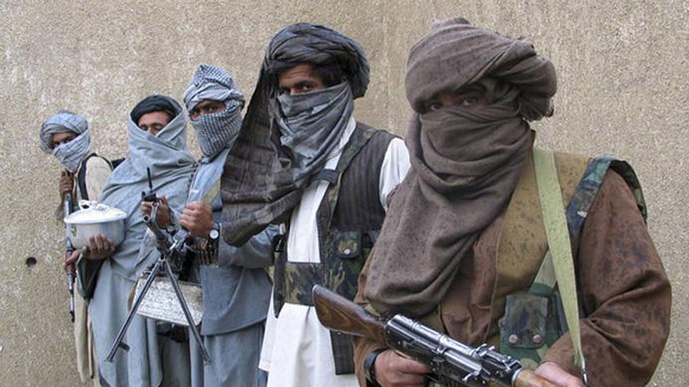 कश्मीर में दहशत फैलाने में नाकाम पाकिस्तान ने बनाया नया प्लान, खुफिया एजेंसियों को मिली रिपोर्ट