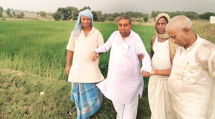बिहार सहित देश के कई हिस्सों में बंजर जमीन को उपजाऊ बना रहे हैं किसान  