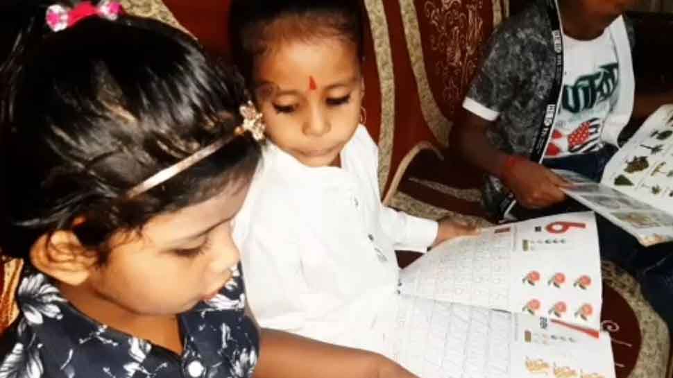 बेटी को लेकर रोज हनुमान मंदिर जाती थी रितिमा की मां Ritima's mother used to go to Hanuman temple everyday with her daughter