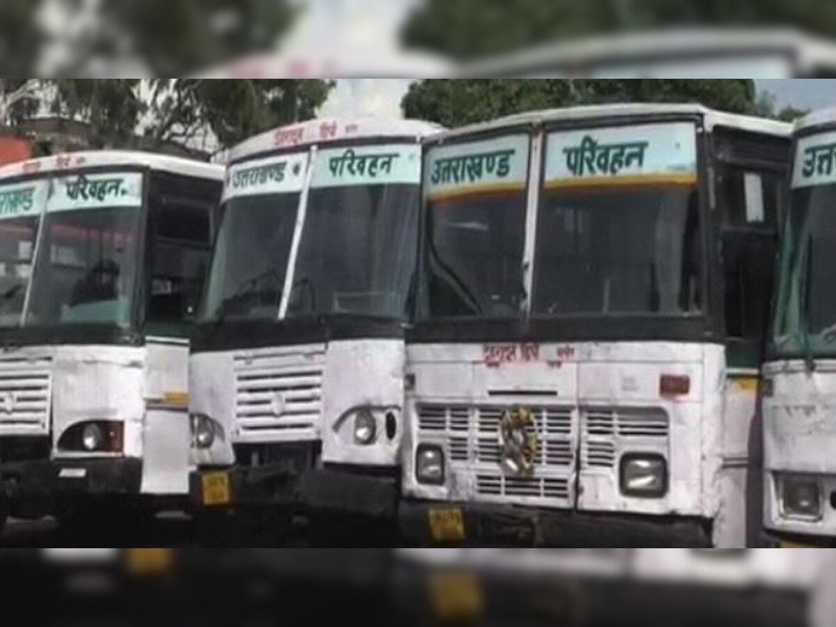 रोडवेज कर्मचारियों का कहना है कि पिछले दो महीने से वेतन नहीं मिला है. 