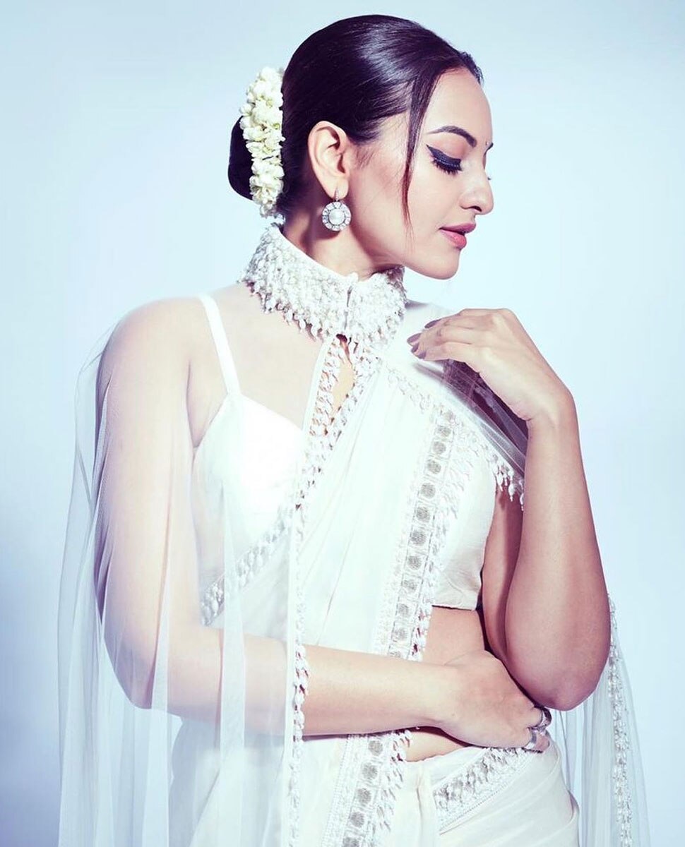 वायरल हुईं Pics Dabangg 3 actress Sonakshi Sinha