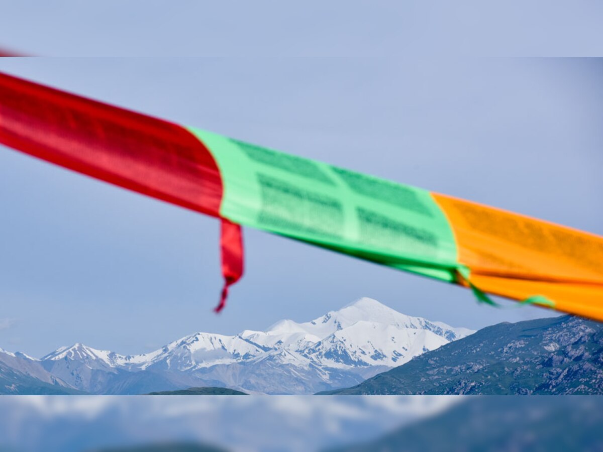 चीन के तिब्बत और नेपाल सीमा क्षेत्र जिलॉन्ग पोर्ट में हुआ जिलॉन्ग वॉकिंग सम्मेलन