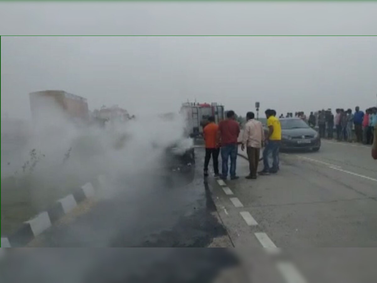 राजस्थान: चलती कार बनी आग का गोला, जिंदा जला ड्राइवर