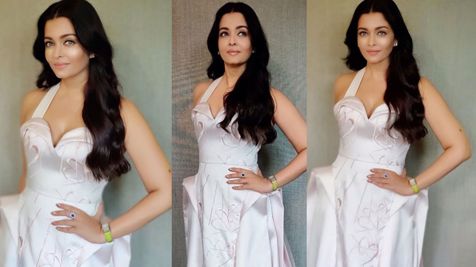 Aishwarya Rai Bachchan looks like a vision in this gorgeous satin gown |  Birthday पर Viral हुआ ऐश्वर्या राय बच्चन का सिल्क गाउन वाला Look, See Pics  | Hindi News,