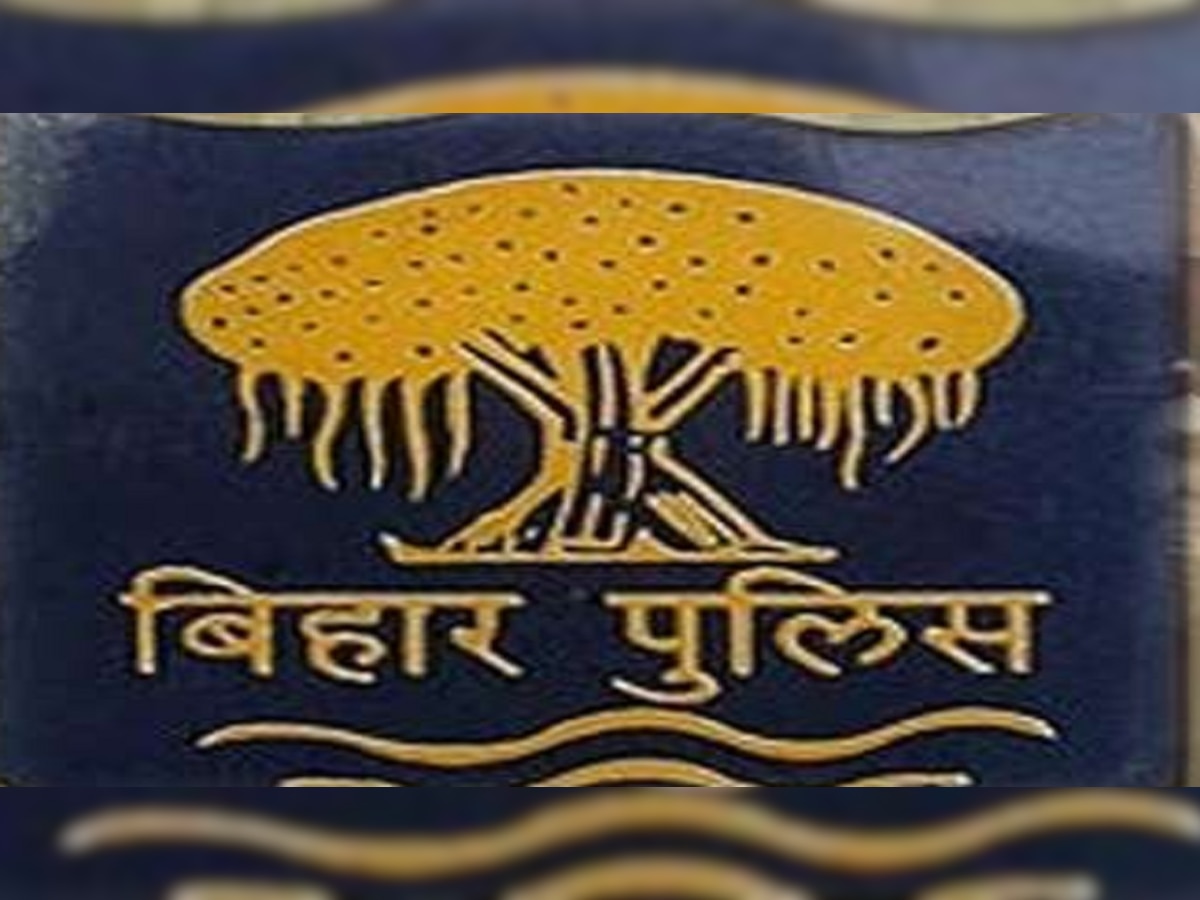 पुलिस ने तिहरे हत्याकांड में मुख्य आरोपी को गिरफ्तार कर लिया. (प्रतीकात्मक तस्वीर)