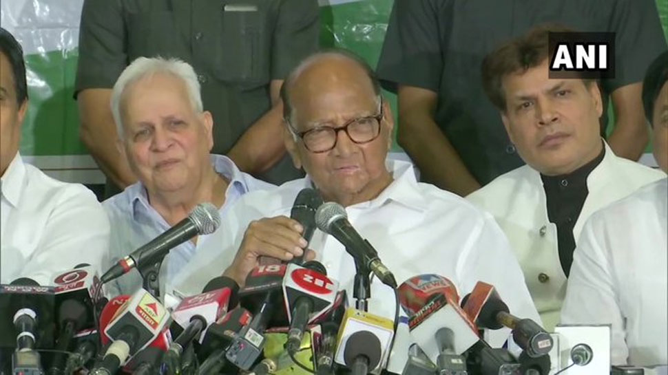 शिवसेना के साथ सरकार बनाने का सवाल ही नहीं, हमें विपक्ष में बैठने का जनादेश मिला: शरद पवार शिवसेना के साथ सरकार बनाने का सवाल ही नहीं, हमें विपक्ष में बैठने का जनादेश मिला: शरद पवार