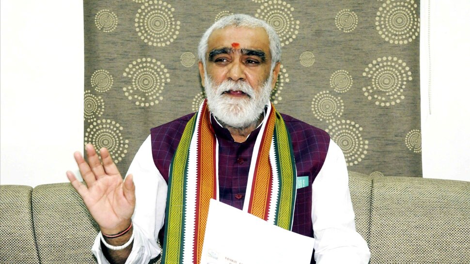 केंद्रीय स्वास्थ्य राज्यमंत्री का बयान, सात्विक भोजन से बीमारियों की चपेट में नहीं आएंगे लोग