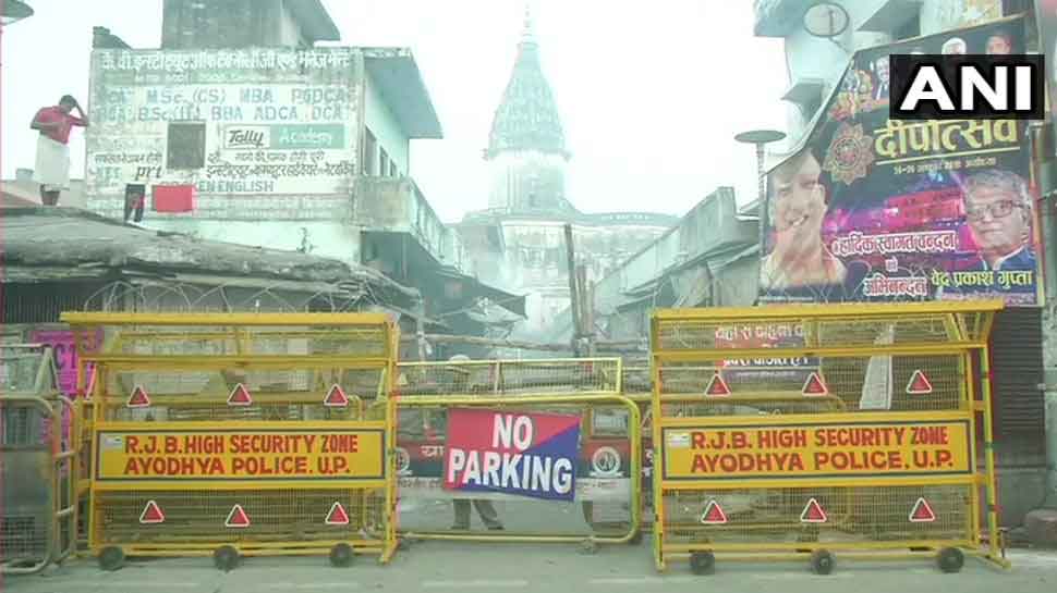 सुरक्षा के कड़े इंतजाम Strict security arrangements