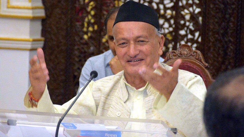 महाराष्ट्र: राजनीतिक दलों की नूरा कुश्ती के बीच 'कमल' साबित हुए राज्यपाल कोश्यारी!
