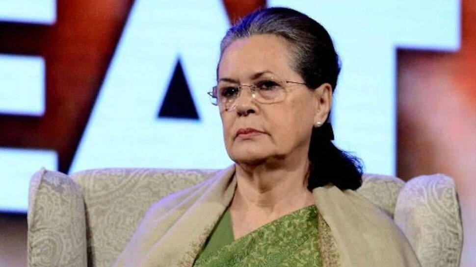 महाराष्ट्र: सरकार गठन के लिए शिवसेना को समर्थन देने पर मंथन करेगी कांग्रेस, कोर कमेटी की बैठक आज