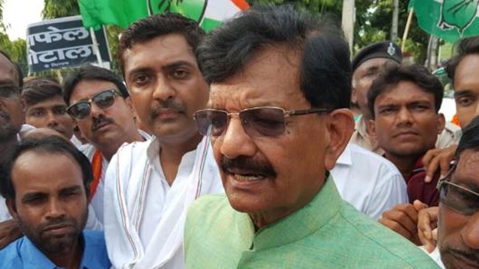 बिहार: कांग्रेस ने साधा JDU-LJP पर निशाना, कहा- पहले मंत्रीमंडल छोड़ें फिर BJP पर बोले