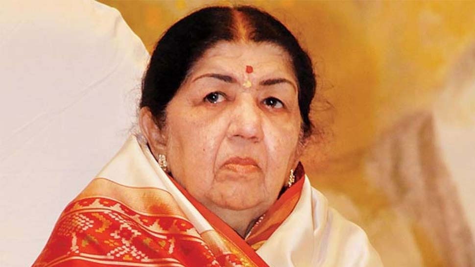 लता मंगेशकर health update: हालत स्थिर, लेकिन अभी 10 दिन रहना होगा हॉस्पिटल में