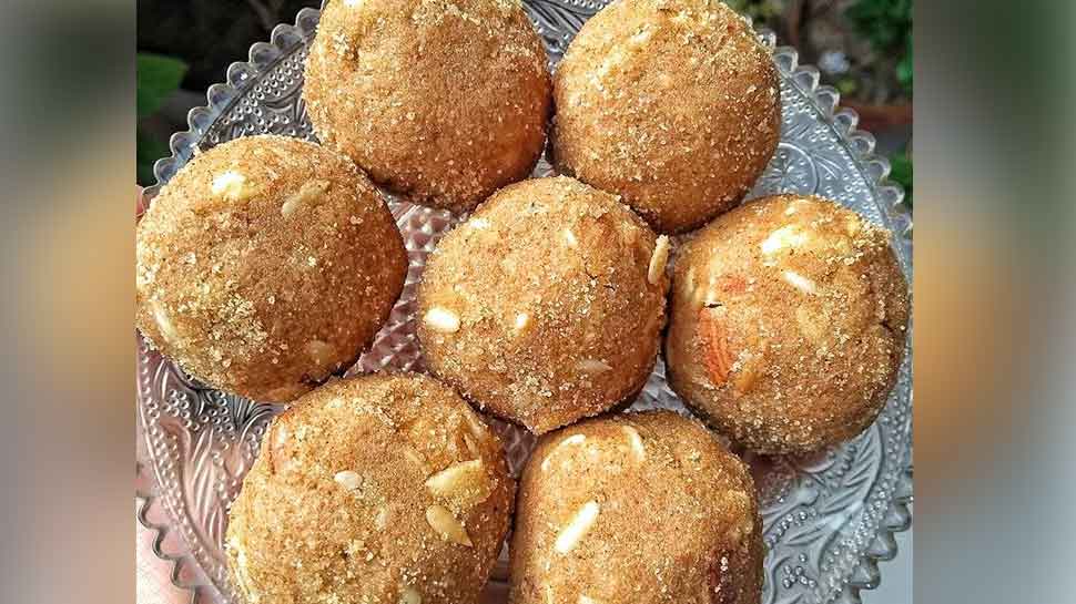 घर पर बनाएं पंजाबी स्टाइल हेल्दी और टेस्टी बादाम-तिल की पिन्नी, यहां जानें Recipe