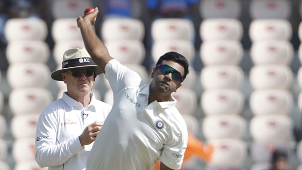 IND vs BAN: कैच से नहीं मिले विकेट तो अश्विन ने बोल्ड करके खोला अपना खाता