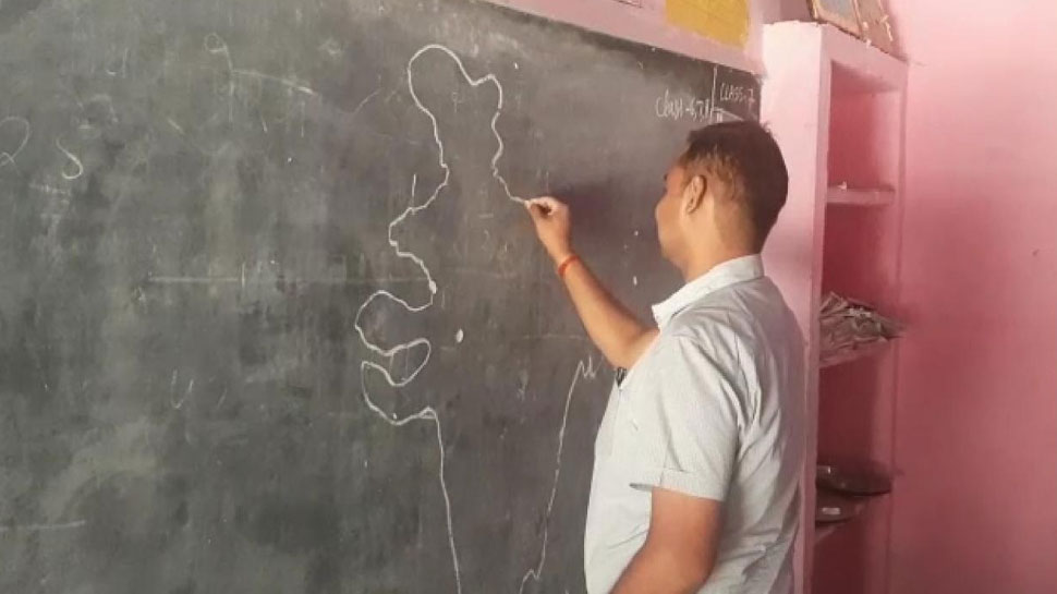 सीतापुर: अचानक से SDM पहुंचे प्राइमरी स्कूल, किया ऐसा काम, लोग बोल पड़े- वाह..वाह