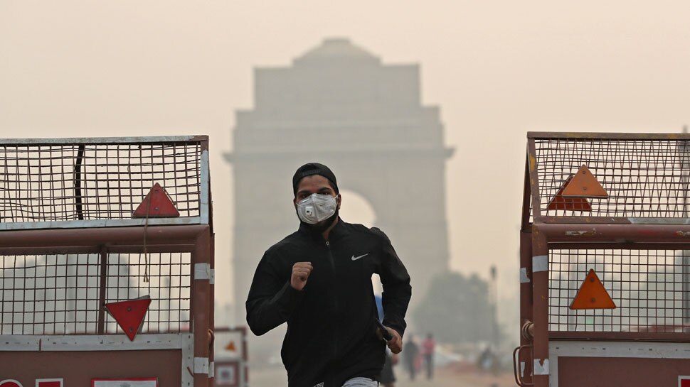 दिल्ली-NCR में हालात और ज्यादा खराब, वायु प्रदूषण खतरनाक स्तर पर, विजिबिलिटी 400 मीटर