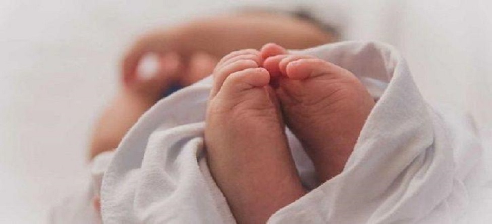 ଟ୍ରେନରେ ପ୍ରସୂତୀ ପ୍ରସବ ଘଟଣା; ଭଦ୍ରକ ମେଡିକାଲରେ ଆଖି ବୁଜିଲେ ସମସ୍ତ ଶିଶୁ ଟ୍ରେନରେ ପ୍ରସୂତୀ ପ୍ରସବ ଘଟଣା; ଭଦ୍ରକ ମେଡିକାଲରେ ଆଖି ବୁଜିଲେ ସମସ୍ତ ଶିଶୁ