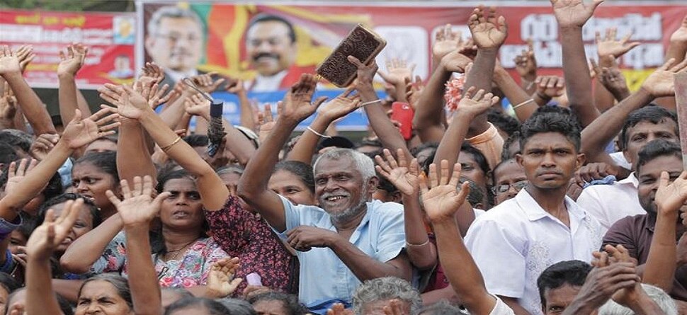 ଭୋଟ ଦେଉଛି ଶ୍ରୀଲଙ୍କା, ବସ୍ ଉପରେ ହମଲା