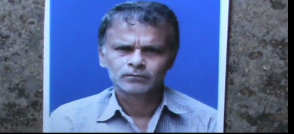 ଲୁହା ଶିକୁଳିରେ ବନ୍ଧାହୋଇ କଟୁଛି ଜୀବନ