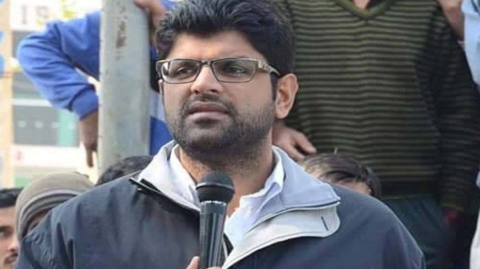 हरियाणा: तारीख के दिन कोर्ट नहीं पहुंचे डिप्टी सीएम दुष्यंत, जानिए क्या है मामला हरियाणा: तारीख के दिन कोर्ट नहीं पहुंचे डिप्टी सीएम दुष्यंत, जानिए क्या है मामला