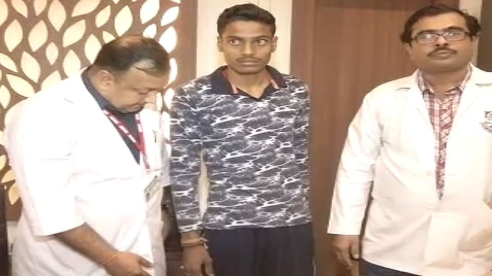 पटना: कम्पार्टमेंट सिंड्रोम से पीड़ित था ये युवक, बिना ऑपरेशन के हुआ इलाज