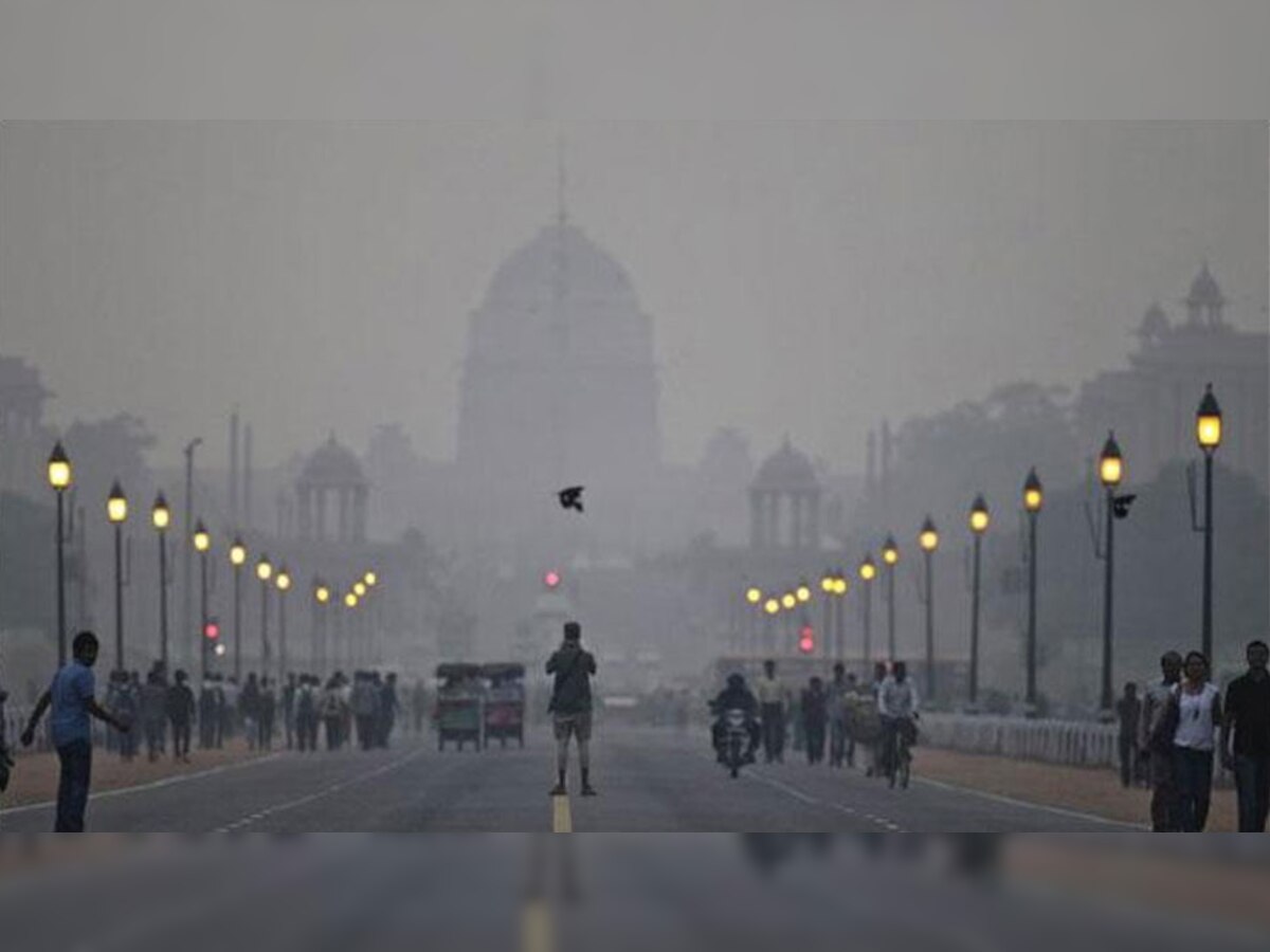 दिल्ली में हवा की गुणवत्ता 'बहुत खराब', राष्ट्रपति कोविंद ने जताई चिंता